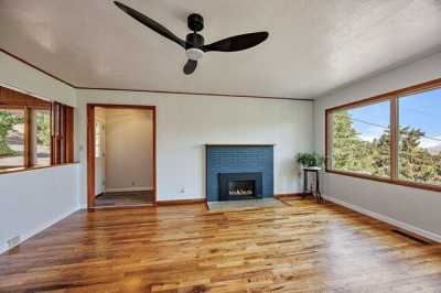 Home For Sale in Ashland, Oregon