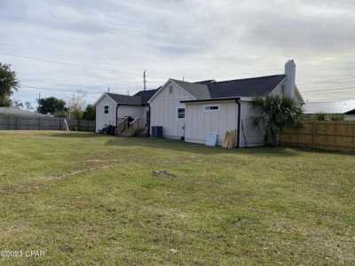 Home For Rent in Lynn Haven, Florida