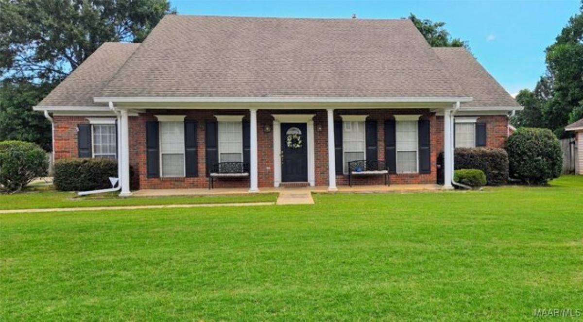 Picture of Home For Sale in Prattville, Alabama, United States