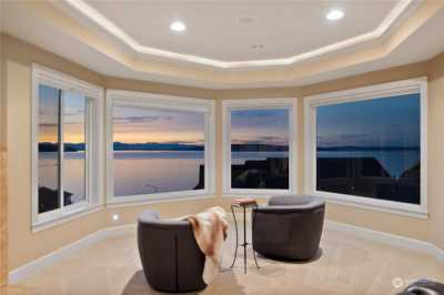 Home For Sale in Steilacoom, Washington