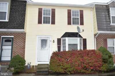 Home For Rent in Stewartstown, Pennsylvania