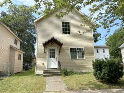 Home For Sale in Saint Joseph, Michigan