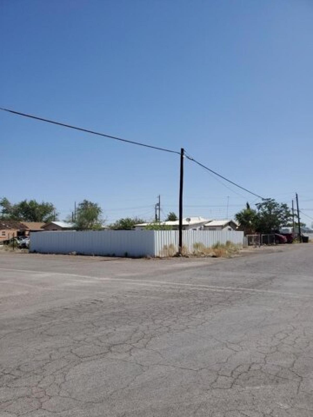 Picture of Residential Land For Sale in Pecos, Texas, United States