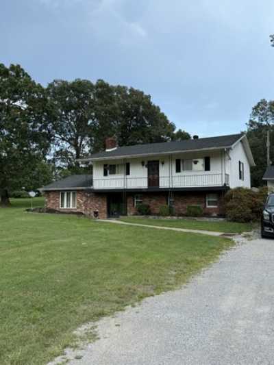 Home For Sale in White Plains, Kentucky