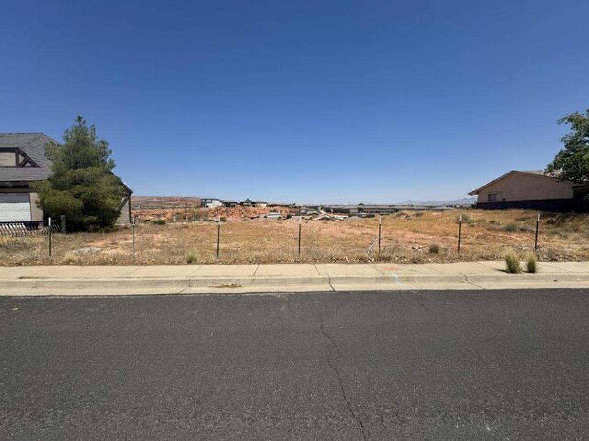 Picture of Residential Land For Sale in Washington, Utah, United States