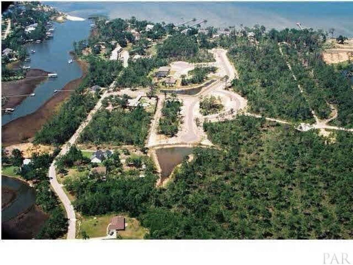 Picture of Residential Land For Sale in Milton, Florida, United States