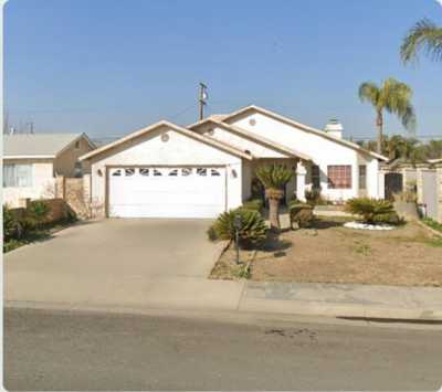 Home For Sale in Delano, California