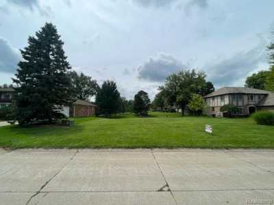 Residential Land For Sale in Rochester Hills, Michigan