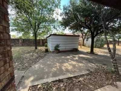 Home For Sale in Snyder, Texas