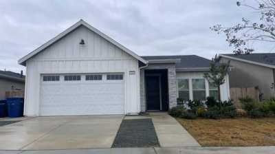 Home For Rent in Hanford, California