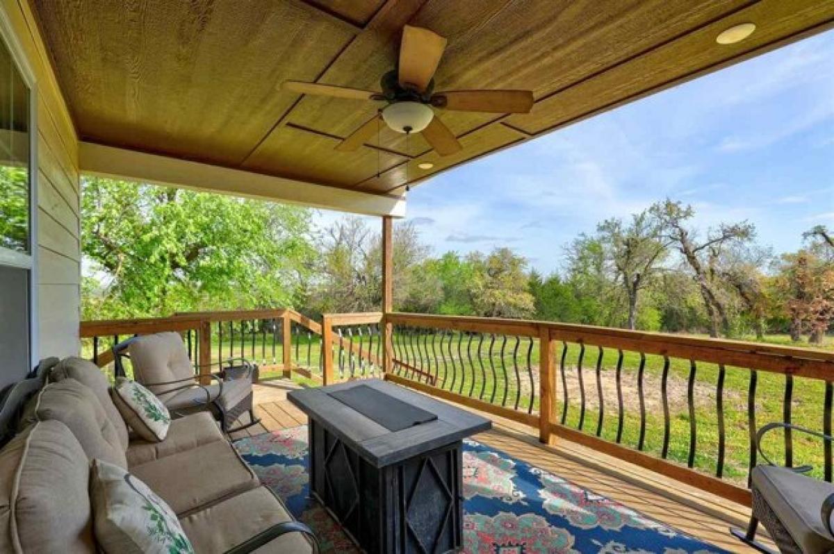 Picture of Home For Sale in Cushing, Oklahoma, United States