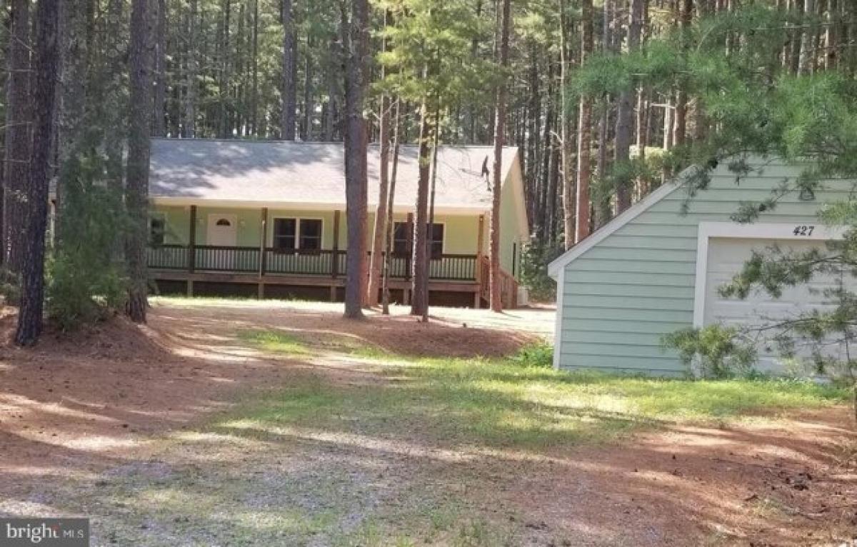 Picture of Home For Sale in Capon Bridge, West Virginia, United States