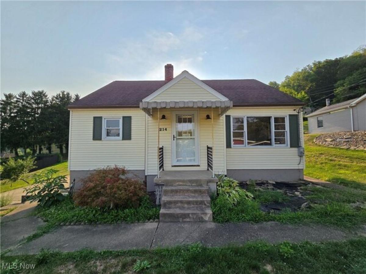 Picture of Home For Sale in Bellaire, Ohio, United States