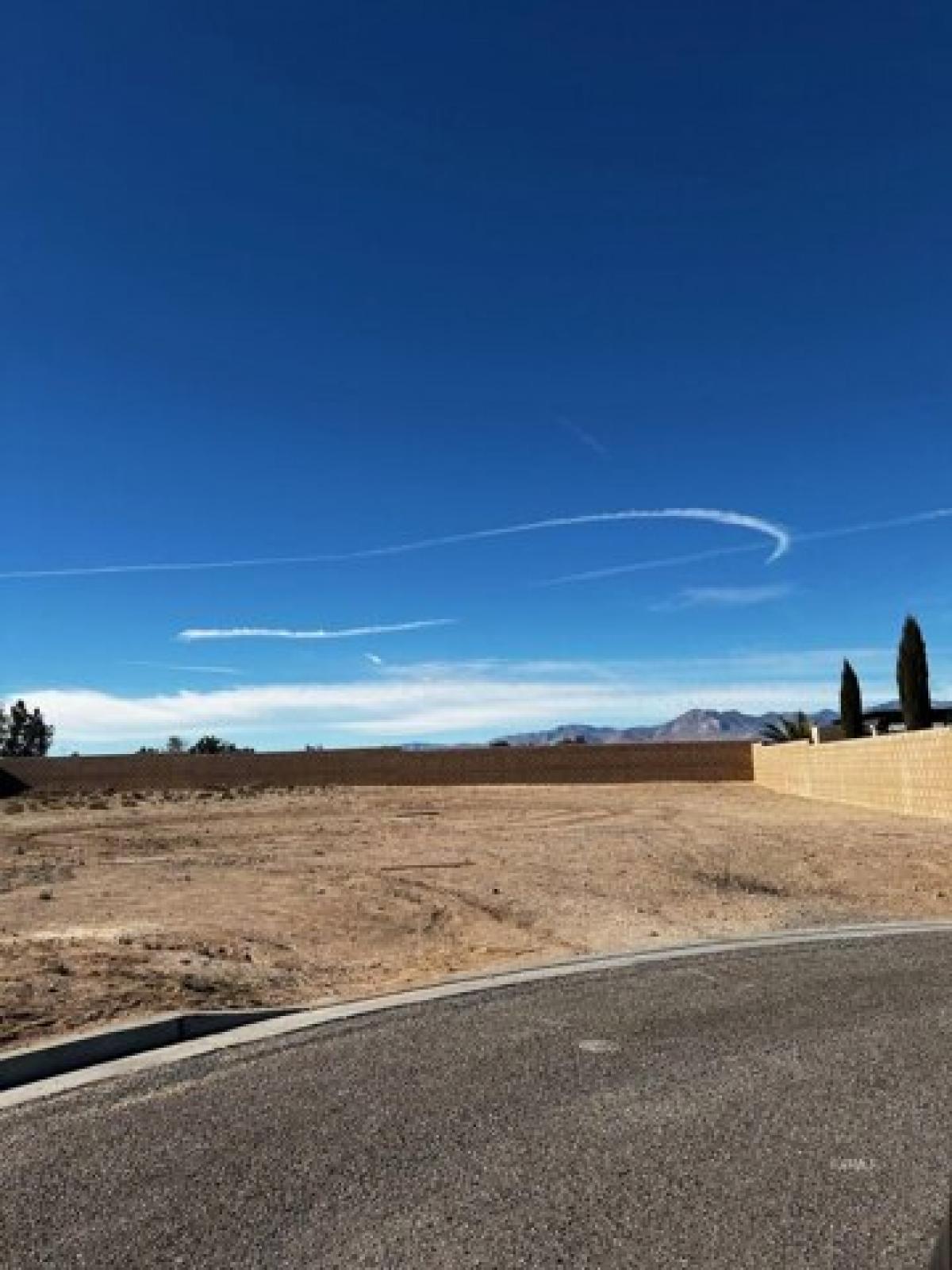 Picture of Residential Land For Sale in Ridgecrest, California, United States