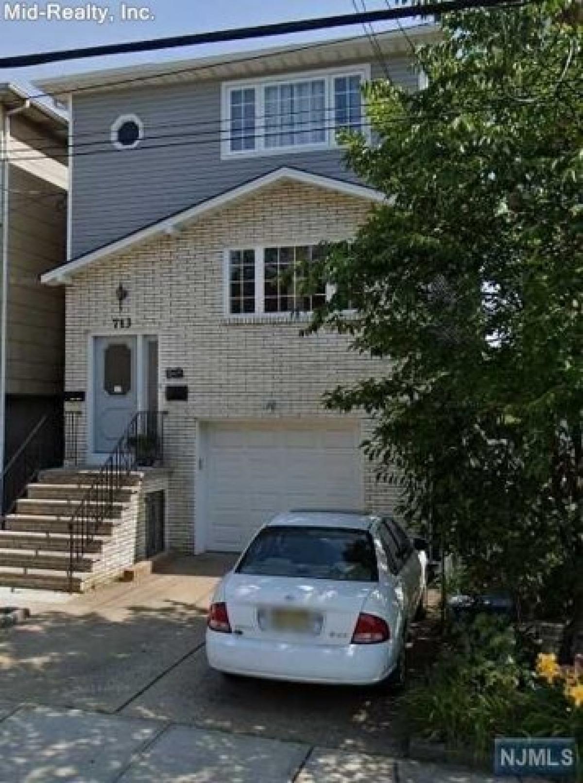 Picture of Home For Rent in Harrison, New Jersey, United States