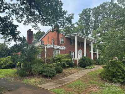 Home For Sale in Mint Hill, North Carolina