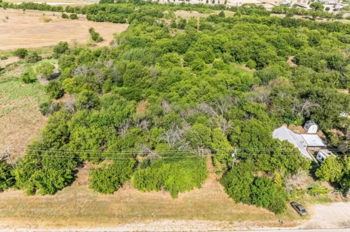 Picture of Residential Land For Sale in Haslet, Texas, United States