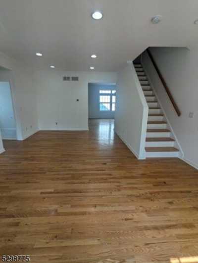 Home For Rent in Maplewood, New Jersey