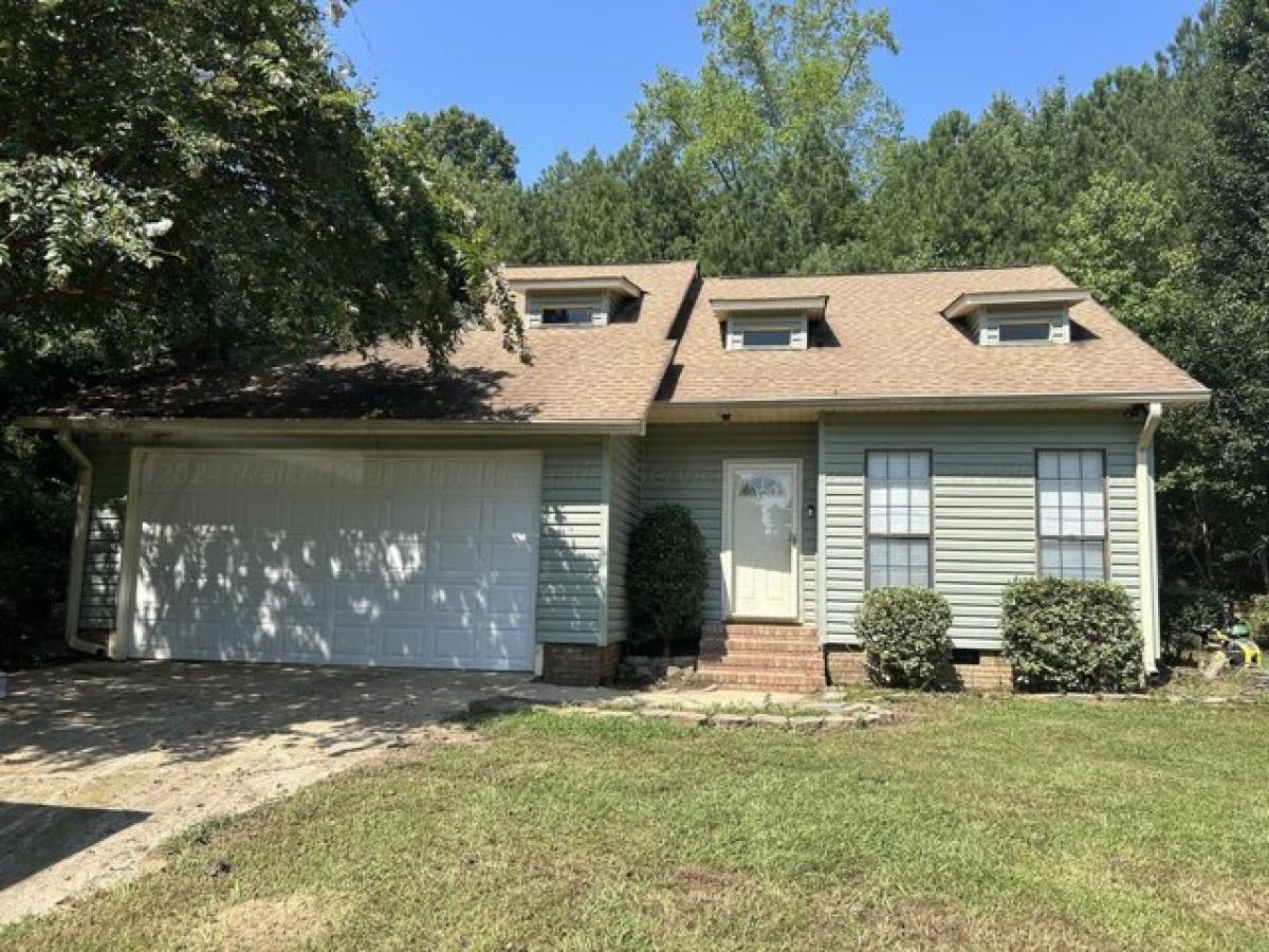 Picture of Home For Sale in Jasper, Alabama, United States