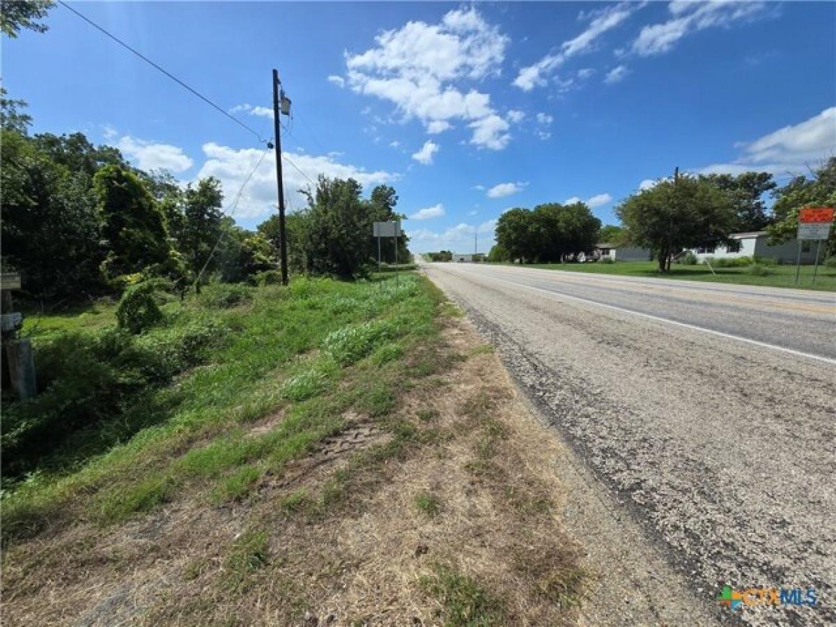 Picture of Residential Land For Sale in Rogers, Texas, United States