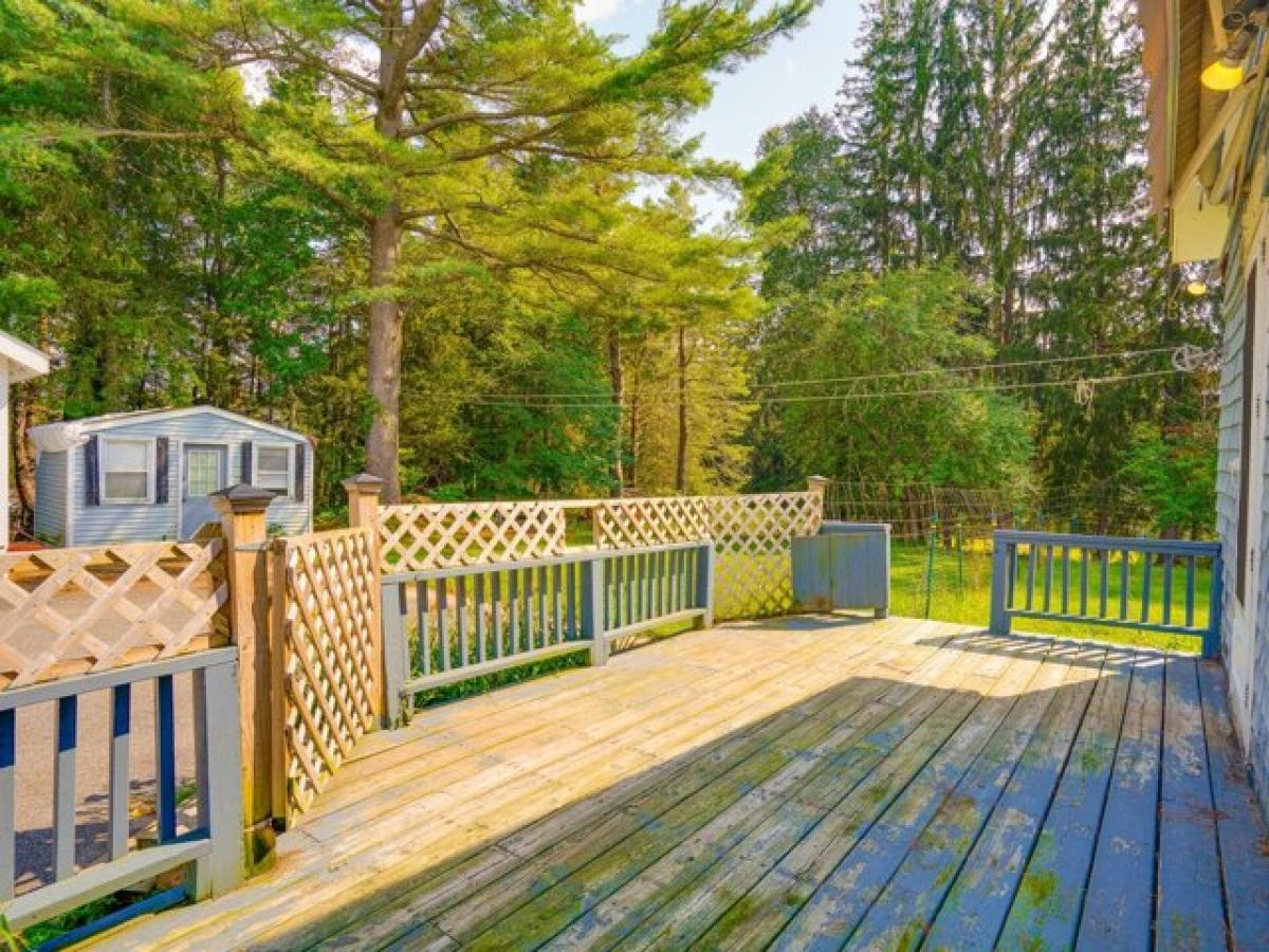 Picture of Home For Sale in Tupper Lake, New York, United States