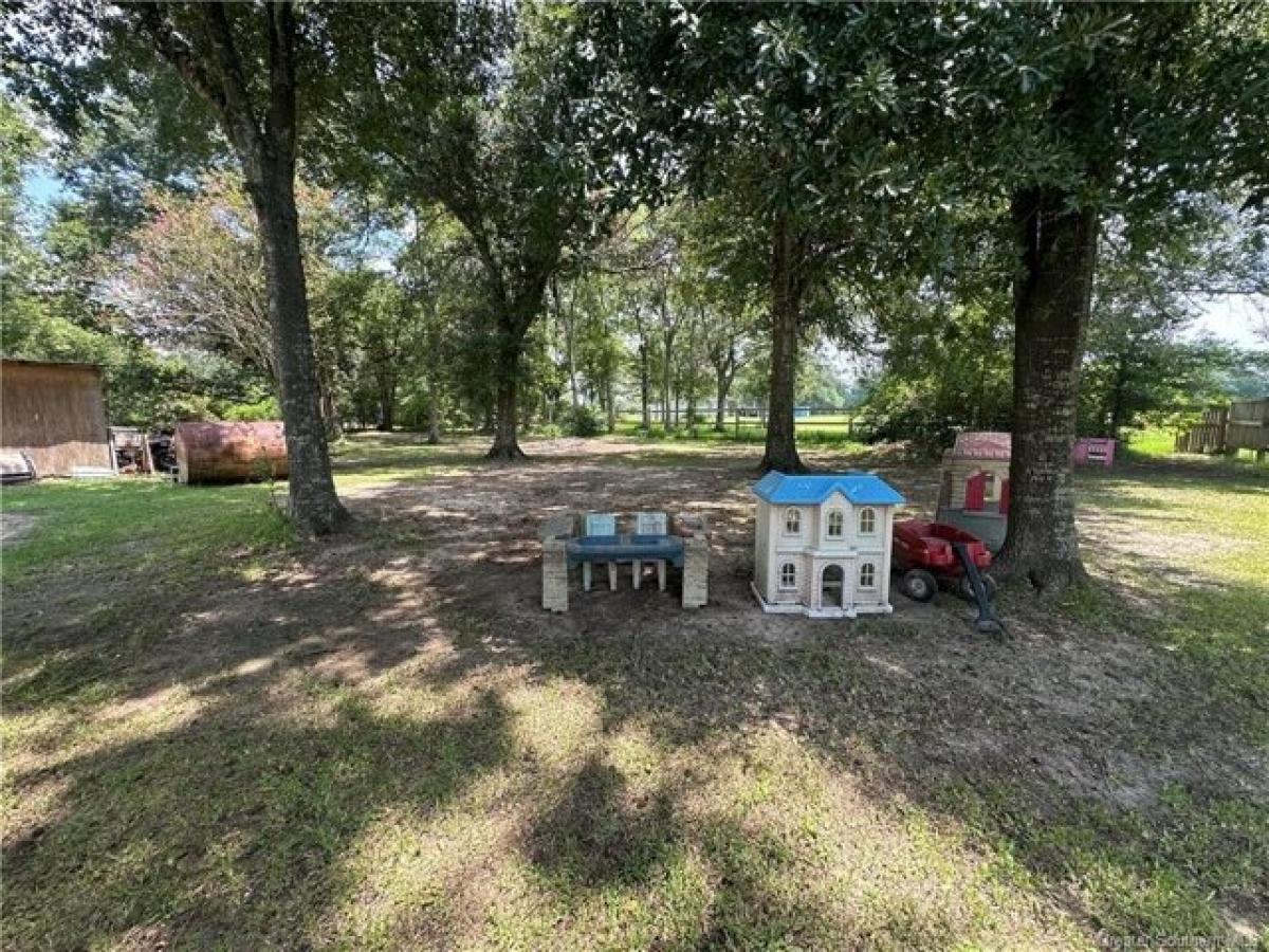 Picture of Home For Sale in Sulphur, Louisiana, United States