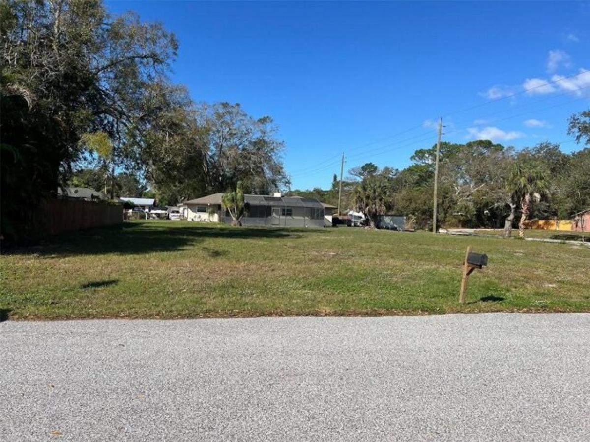 Picture of Residential Land For Sale in Sarasota, Florida, United States