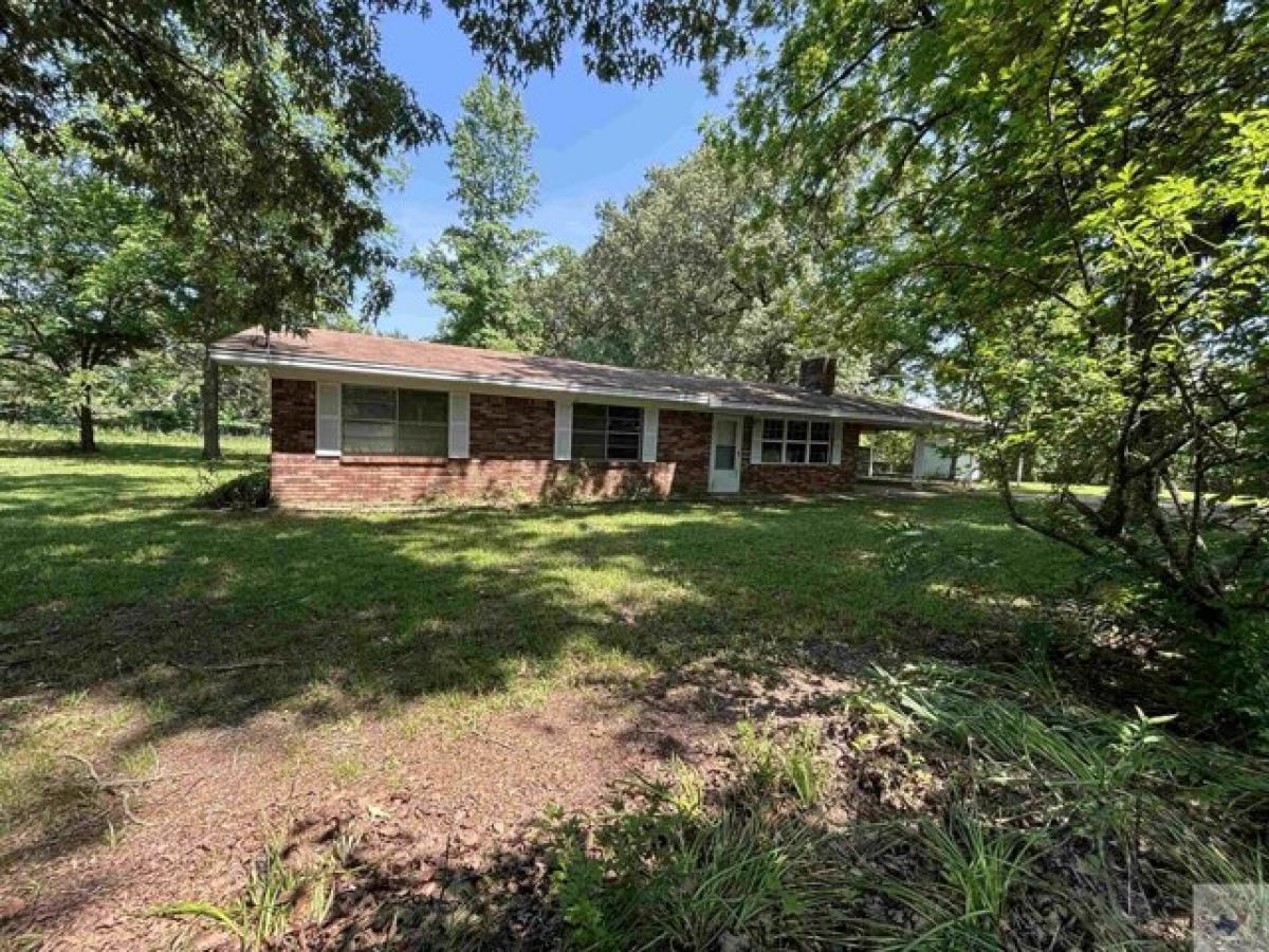 Picture of Home For Sale in Foreman, Arkansas, United States