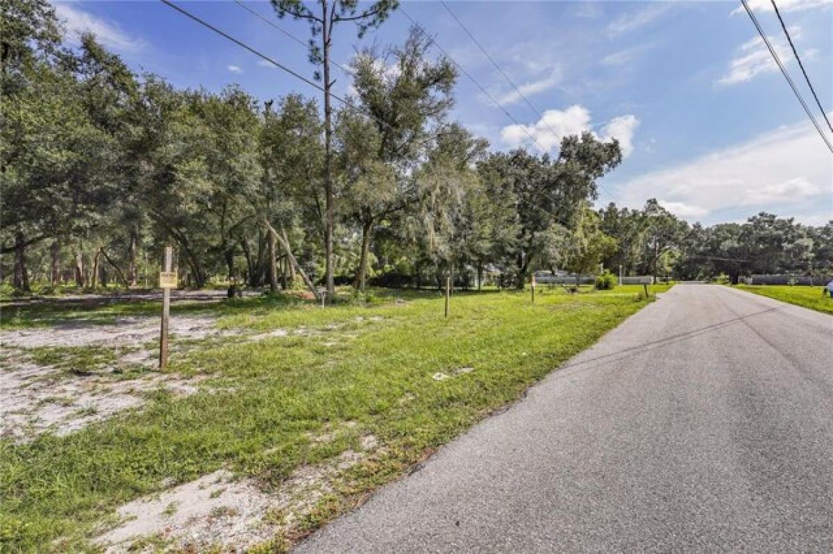 Picture of Residential Land For Sale in Lakeland, Florida, United States