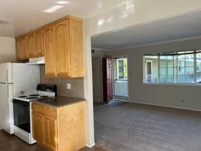 Apartment For Rent in San Mateo, California