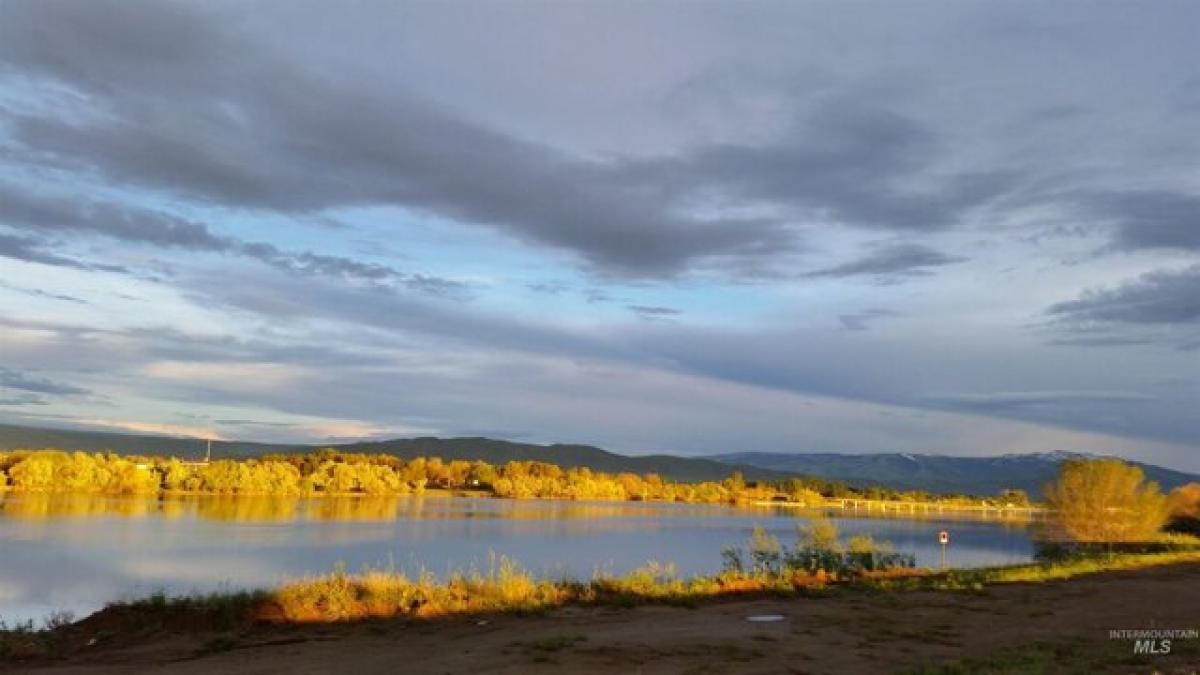 Picture of Residential Land For Sale in Rupert, Idaho, United States