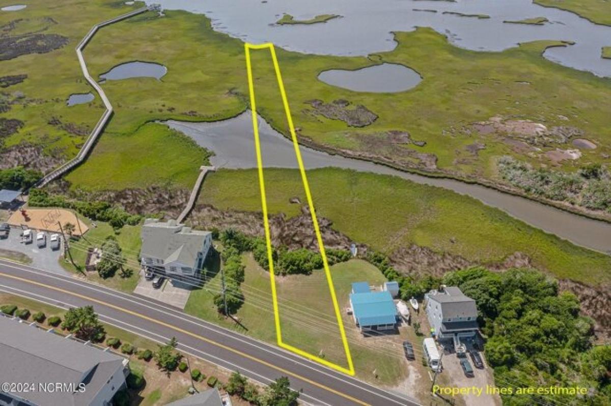 Picture of Residential Land For Sale in Surf City, North Carolina, United States