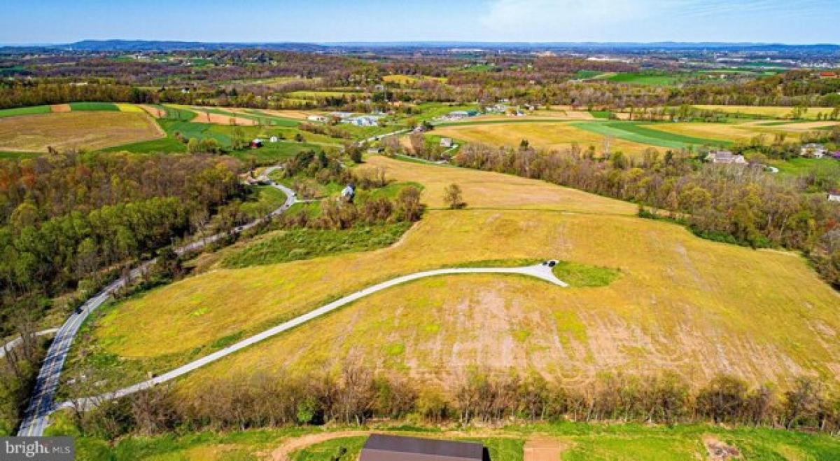 Picture of Residential Land For Sale in York, Pennsylvania, United States