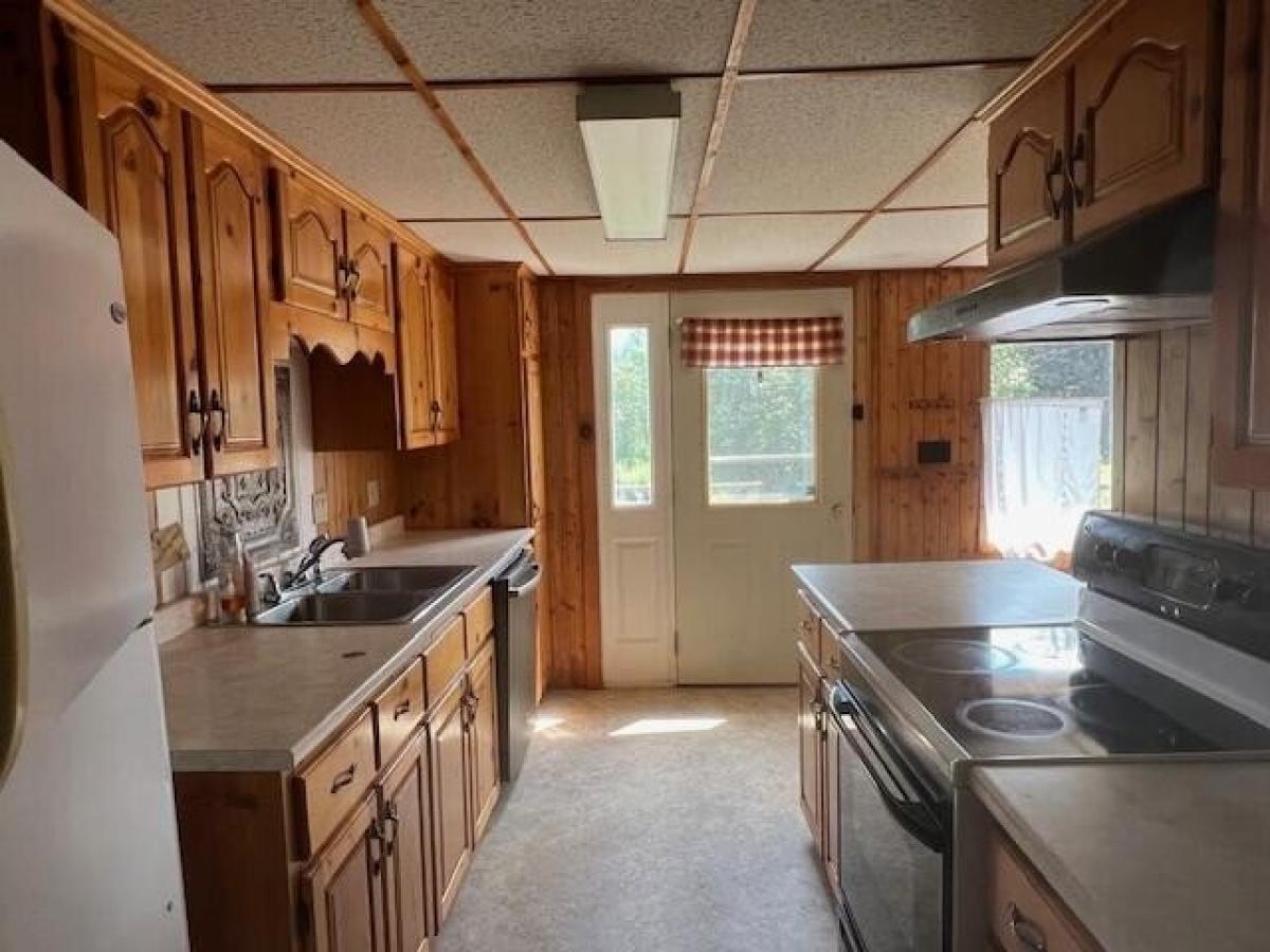 Picture of Home For Sale in Calais, Maine, United States