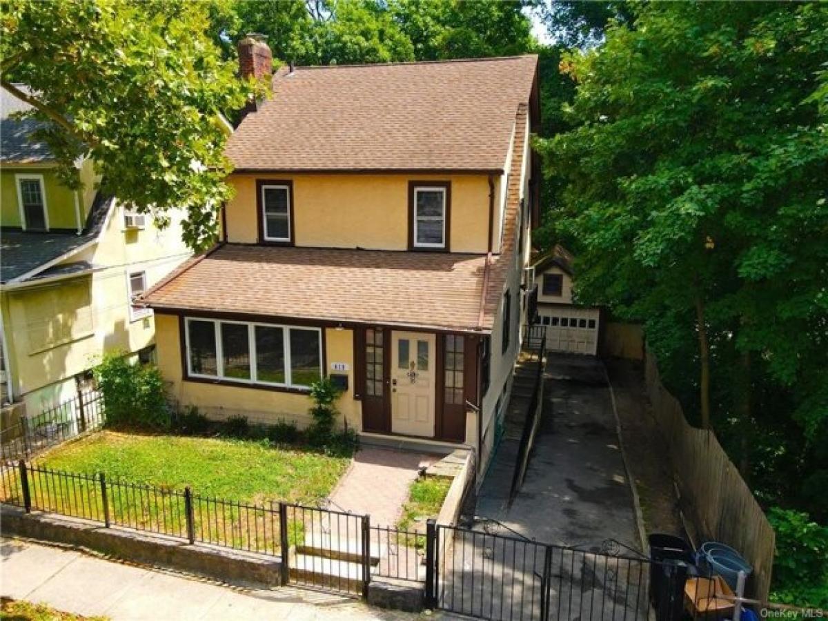 Picture of Home For Sale in Mount Vernon, New York, United States