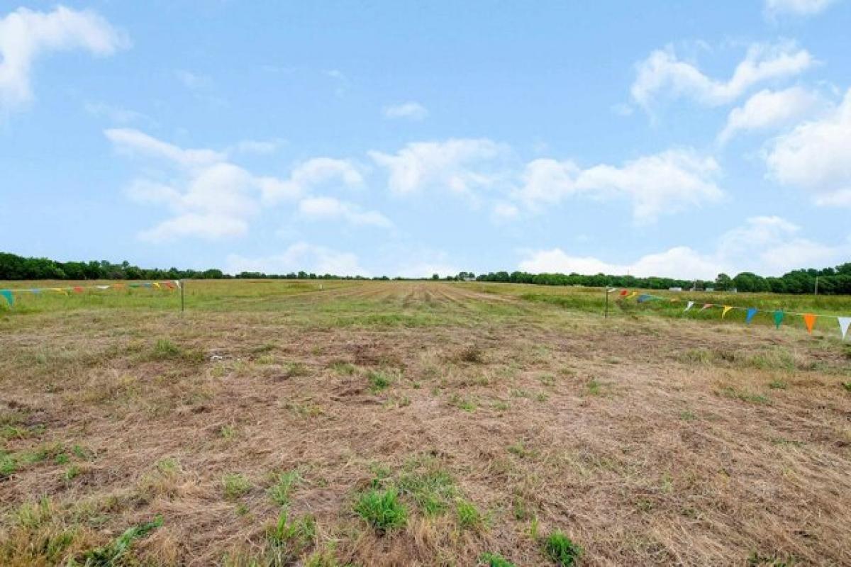 Picture of Residential Land For Sale in Douglass, Kansas, United States