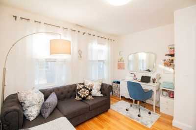 Apartment For Rent in Belmont, Massachusetts