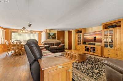 Home For Sale in Stevenson, Washington