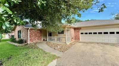 Home For Sale in Franklin, Texas