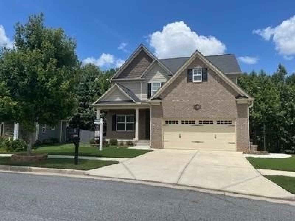 Picture of Home For Sale in Sugar Hill, Georgia, United States