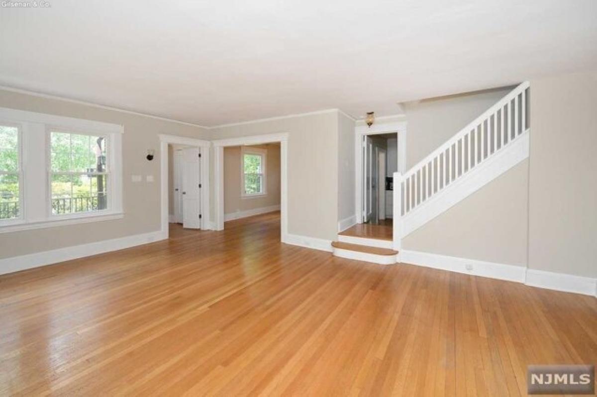 Picture of Home For Rent in Ridgewood, New Jersey, United States