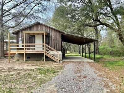 Home For Rent in Robert, Louisiana