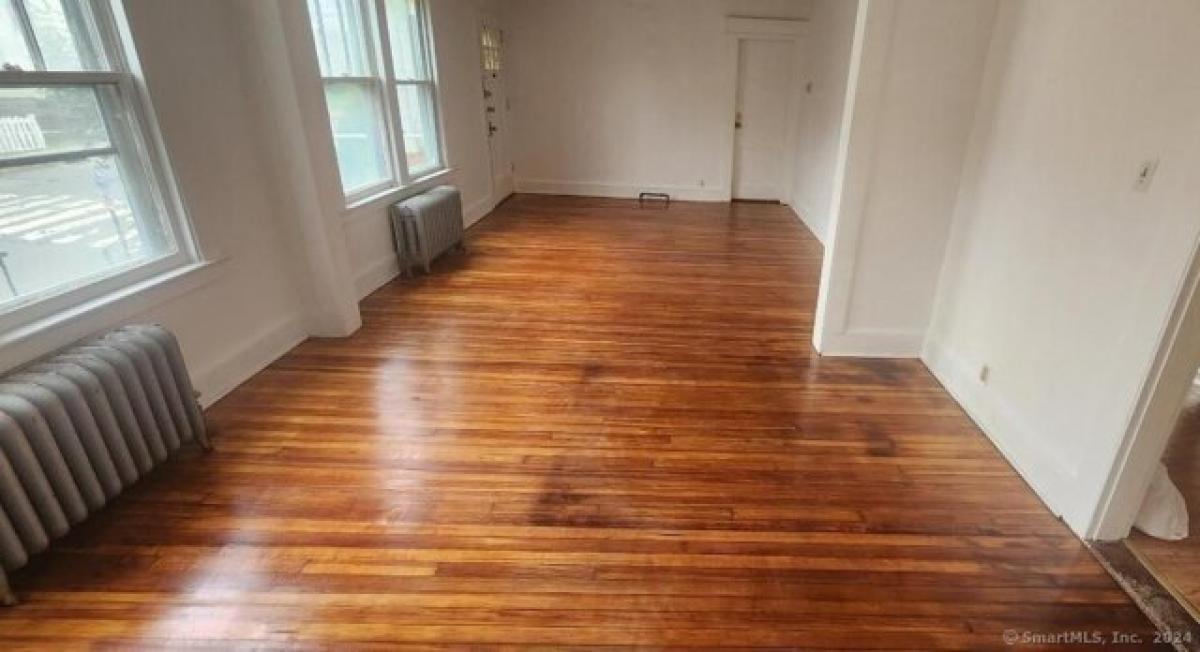 Picture of Apartment For Rent in Waterbury, Connecticut, United States