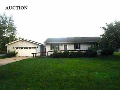 Home For Rent in Delavan, Illinois