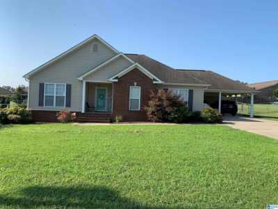 Home For Sale in Clanton, Alabama