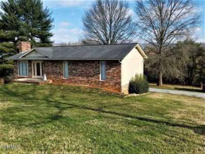 Home For Sale in Church Hill, Tennessee