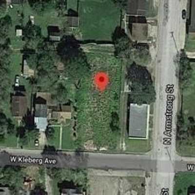 Residential Land For Sale in Kingsville, Texas