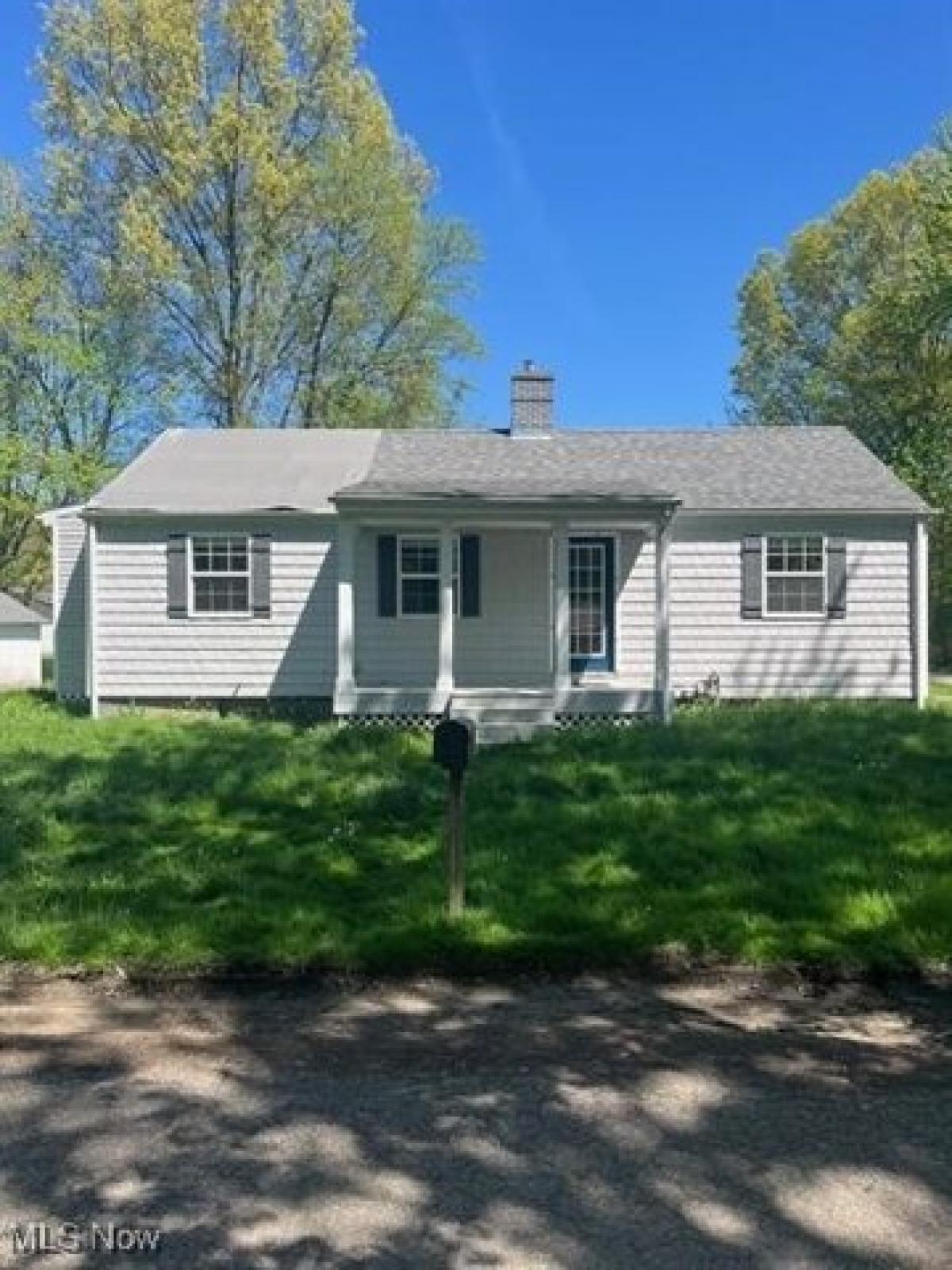 Picture of Home For Sale in Lake Milton, Ohio, United States