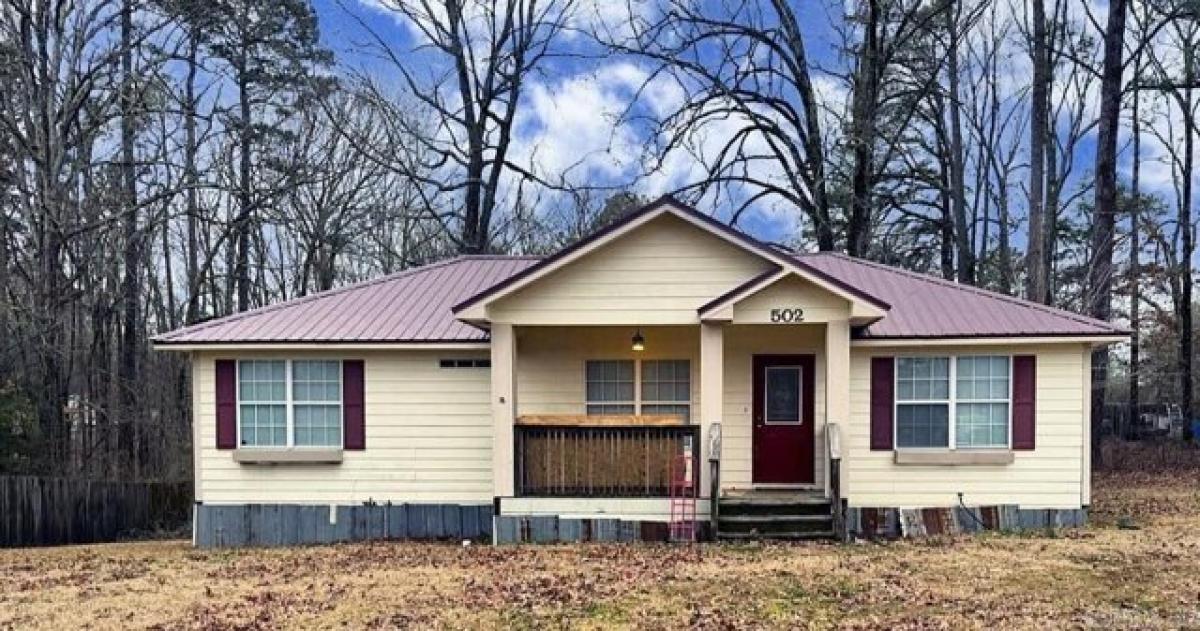 Picture of Home For Sale in White Hall, Arkansas, United States