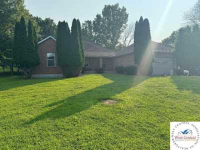 Home For Sale in Warsaw, Missouri